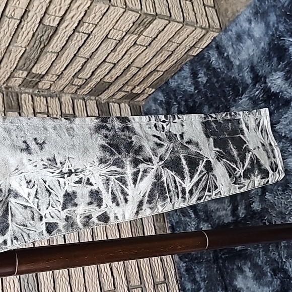 NWOT Rock and Republic Berlin Jeans Sz 4 - Picture 6 of 15